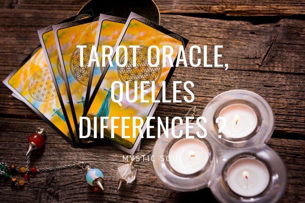 les différences entre un tarot et un jeu de cartes oracles